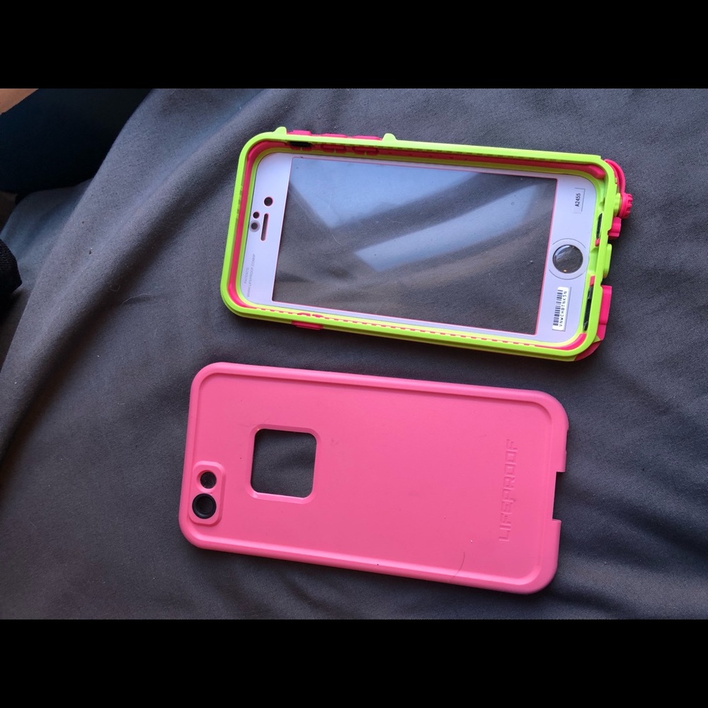 Water proof phone case - Picture 2 of 2